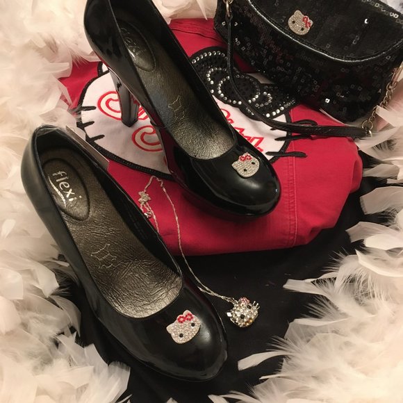 GORGEOUS pin up style platforms and earings with hello kitty crystal details! - Picture 1 of 15